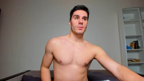 Snapshot of sam_huston18 chatting on January 15, 1:52 pm BACK IN 2 WEEKS online show from January 15, 1:52 pm