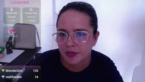 SAMANTA OWEN online show from December 1, 4:32 pm