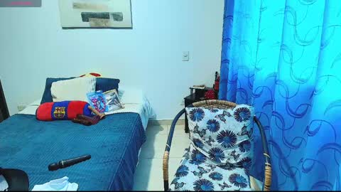 Samanta Stone online show from February 6, 8:45 pm