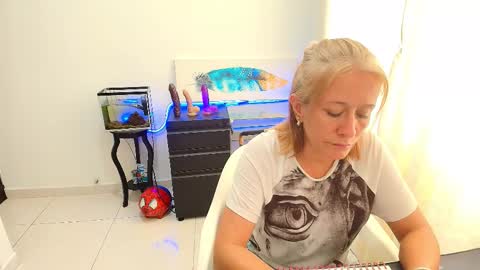 Samanta Stone online show from October 20, 6:57 pm