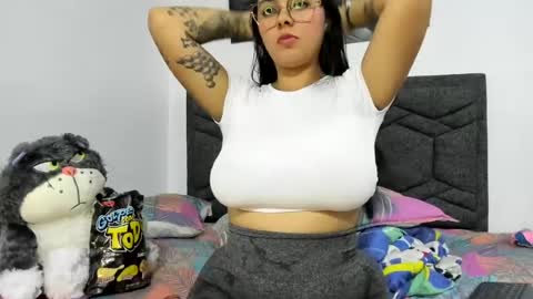 samantha cherry  online show from July 2, 3:23 am