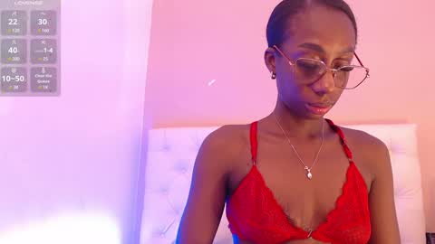   online show from December 24, 12:00 pm