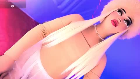 samanthax_xissadora1 online show from December 13, 10:27 pm