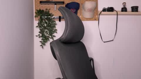 Sam Dornan online show from February 28, 2:48 am