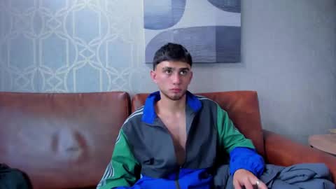 Sam  online show from December 21, 4:57 pm