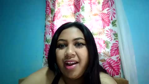 samiah768293 online show from June 18, 7:58 am