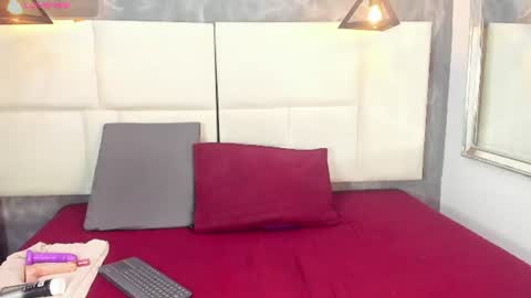 samm_angel online show from June 25, 2:33 pm