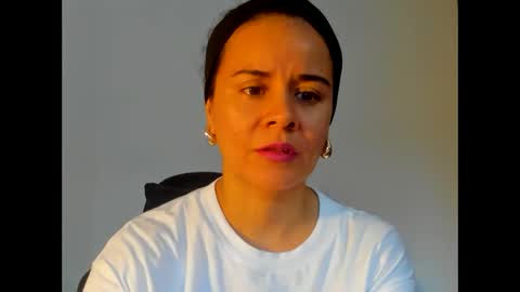 sam online show from November 1, 10:09 pm