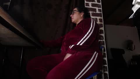 adriana online show from January 15, 7:00 pm