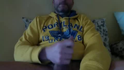 Snapshot of samuel802984 chatting on January 15, 9:24 am Samuel online show from January 15, 9:24 am