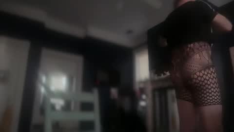 Samuel or Samantha online show from January 5, 10:24 pm