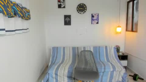 samxx_muscle online show from July 13, 1:15 pm