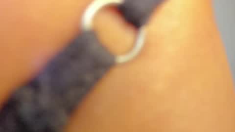 Hello I am absent due to a family calamity I will return soon-hola estoy ausente por un problema familiar volvere pronto. online show from February 20, 2:29 am