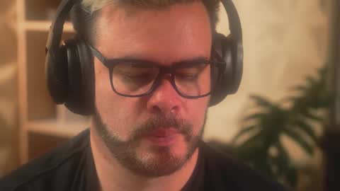 Sanders online show from January 19, 5:39 am