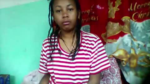 Snapshot of sandra1253099 chatting on October 9, 7:14 am sandra1253099 online show from October 9, 7:14 am