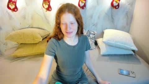 Sandra online show from December 4, 1:49 am