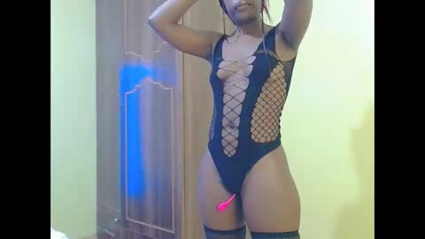 Sandy online show from December 19, 3:13 am