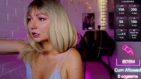 Snapshot of sandralawrence chatting on October 24, 9:48 pm Schedule uploadedTake a look on NEW showAnd 2 Secret shows this month See youhope often online show from October 24, 9:48 pm