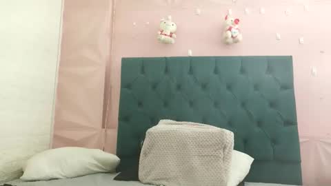 saniasex2025 online show from December 22, 4:03 pm