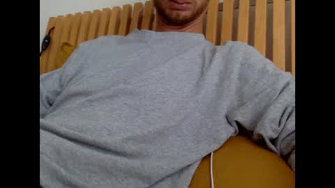 Snapshot of sansha0590 chatting on September 25, 5:20 pm sansha0590 online show from September 25, 5:20 pm