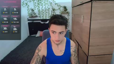 santi_ss online show from April 21, 3:52 pm