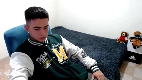 santi_ss online show from October 15, 7:47 pm