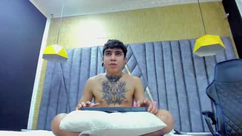 SantiAbader online show from November 13, 12:30 pm