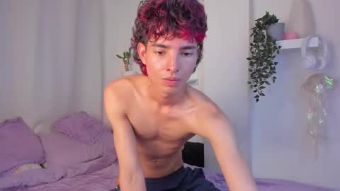 kitty online show from March 13, 2:26 am