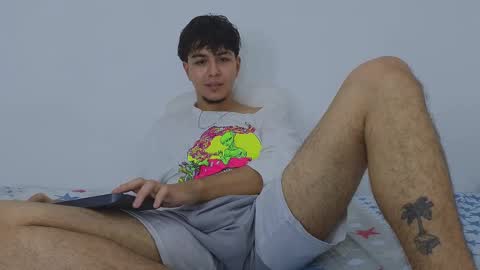 santybig18 online show from March 4, 12:01 pm