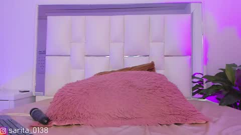 Sara online show from February 7, 9:58 pm