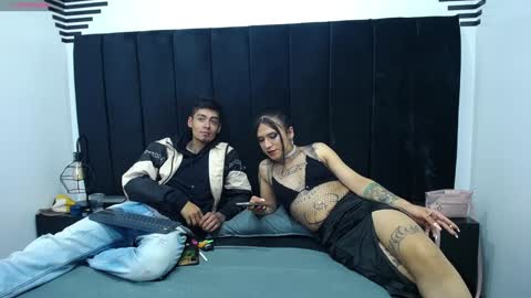 Sara HooT  online show from January 25, 4:45 am