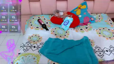 Snapshot of sara_hot18_ chatting on September 15, 11:44 am sara online show from September 15, 11:44 am