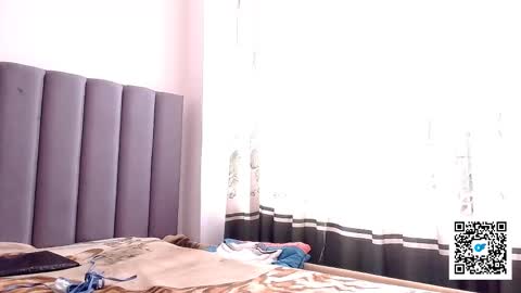 sara_johnson__ online show from February 19, 3:33 pm