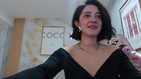 Sara  online show from September 17, 1:36 pm