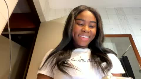 Sara online show from June 16, 7:34 am