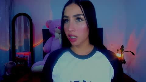 sara_stone03 online show from February 14, 1:34 am