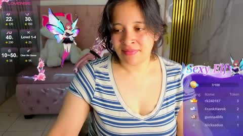 Sara T. online show from June 6, 7:03 am