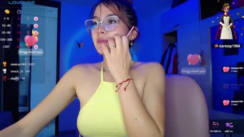 Bri  online show from December 8, 9:19 pm