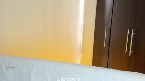 Snapshot of saraarchbould chatting on September 19, 3:38 pm Sara online show from September 19, 3:38 pm