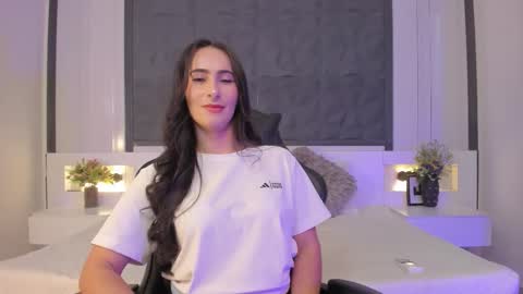  Sara Gomez  online show from February 20, 1:24 pm