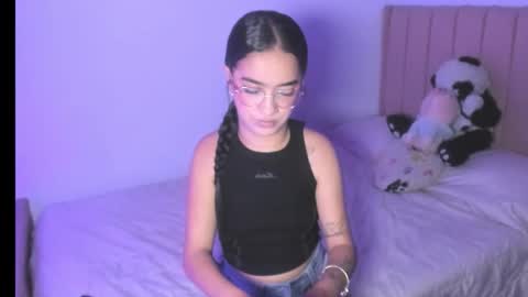 Sarah online show from September 30, 9:58 pm