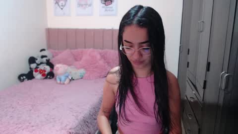 Sarah online show from January 5, 5:09 pm