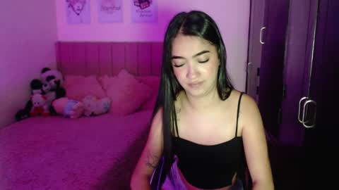 Sarah online show from February 1, 10:44 pm