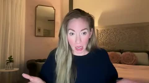 Sarah online show from June 4, 4:07 am