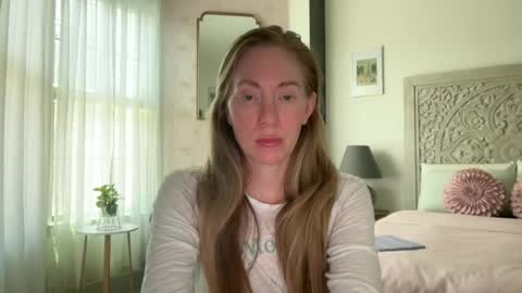 Sarah online show from July 10, 8:24 pm