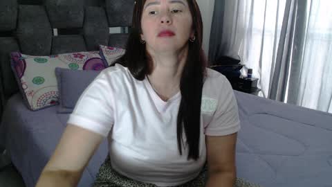 Lia online show from April 11, 3:49 pm