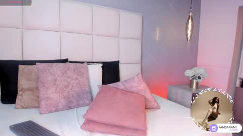 Sara online show from November 21, 1:31 pm