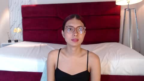 Sara online show from February 17, 7:44 pm