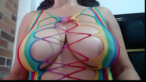 Sara online show from October 11, 8:12 pm