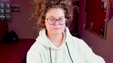 .Alexandra online show from January 3, 12:00 am